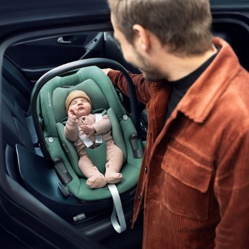 MaxiCosi 360 car seat